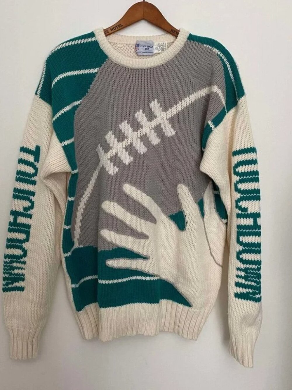 Very Rare Vintage NFL Cliff Engle Sports Football Sweater Size Medium